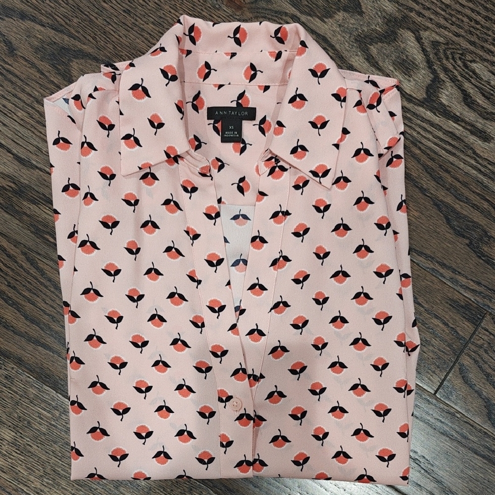Ann Taylor Pink Floral Men's Shirt